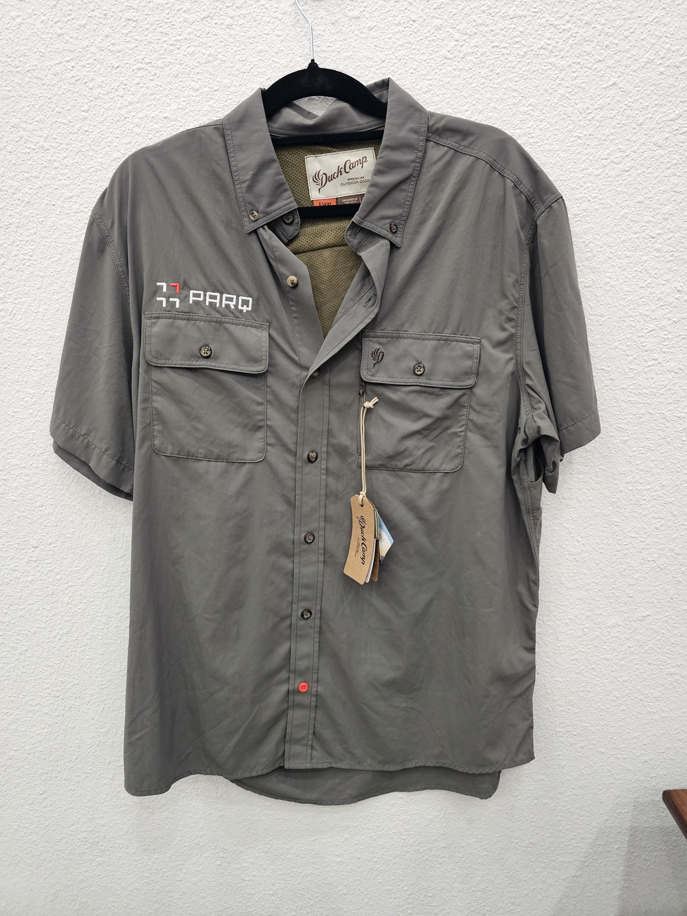Men's Duck Camp Vented Short-Sleeve  Shirt - Gray Brand New